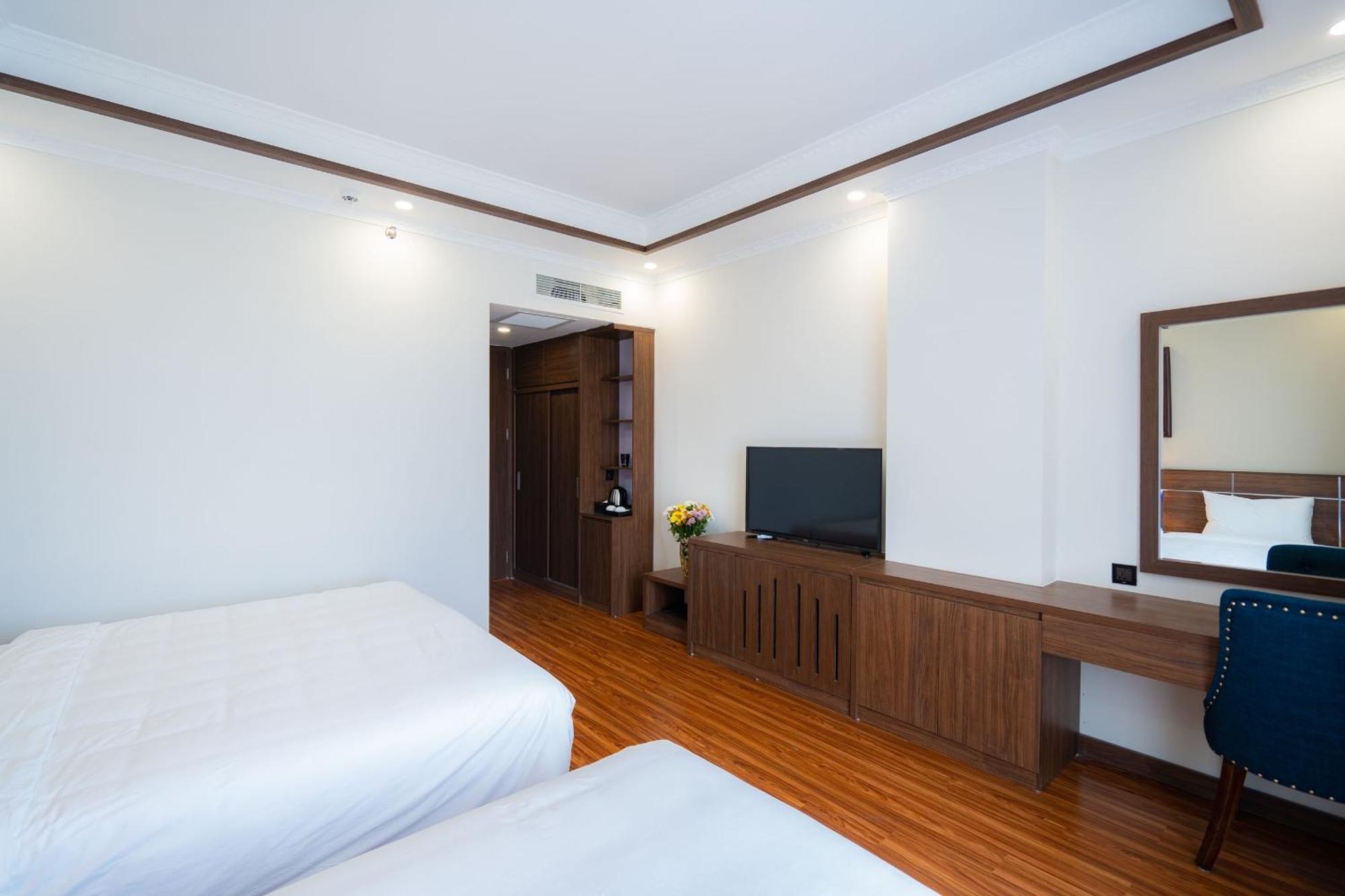 Xuan Thanh Luxury Hotel Hạ Long-öböl Kültér fotó